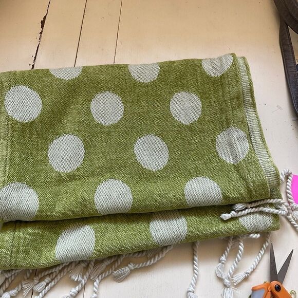 Calzeat of Scotland Scarf Green and Cream Polka Dot Fringe - Picture 10 of 10